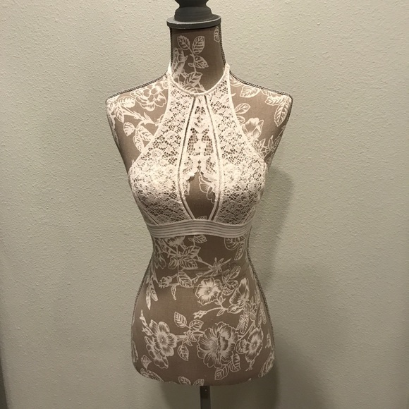 NWT VS Very Sexy Keyhole High Neck Bralette - Picture 3 of 8